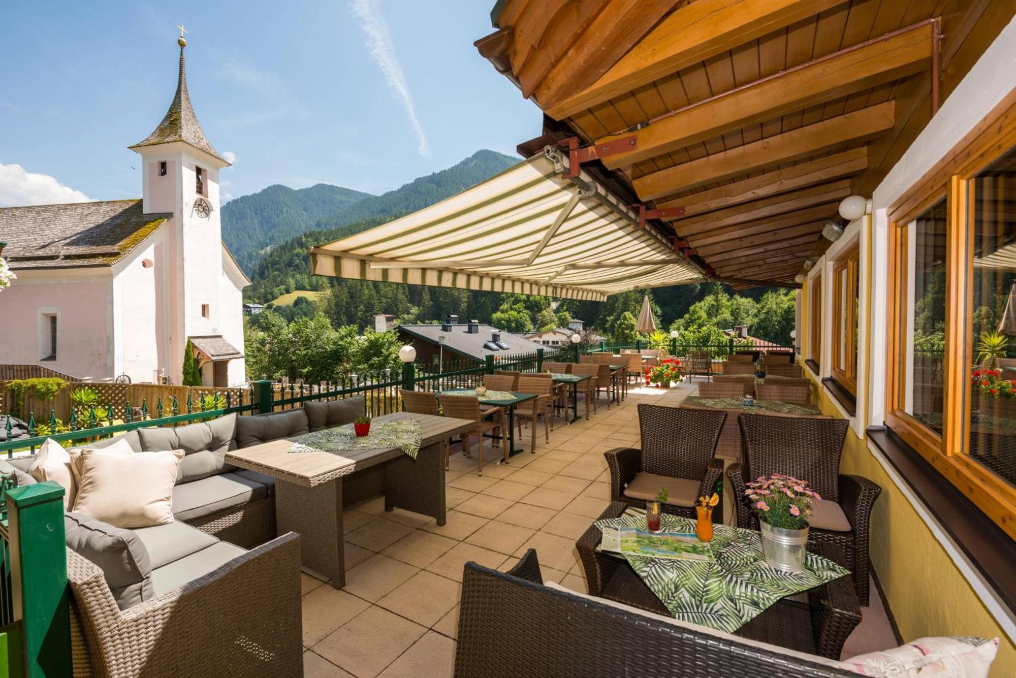 Hotel Oberwirt - Nahe An Saalbach Und Zell Am See, Viehhofen Sommercard Bagian luar foto