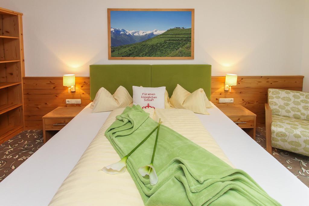 Hotel Oberwirt - Nahe An Saalbach Und Zell Am See, Viehhofen Sommercard Bagian luar foto
